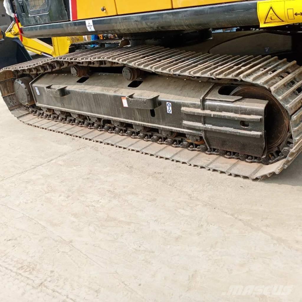 Sany SY 215 C Εκσκαφείς με ερπύστριες