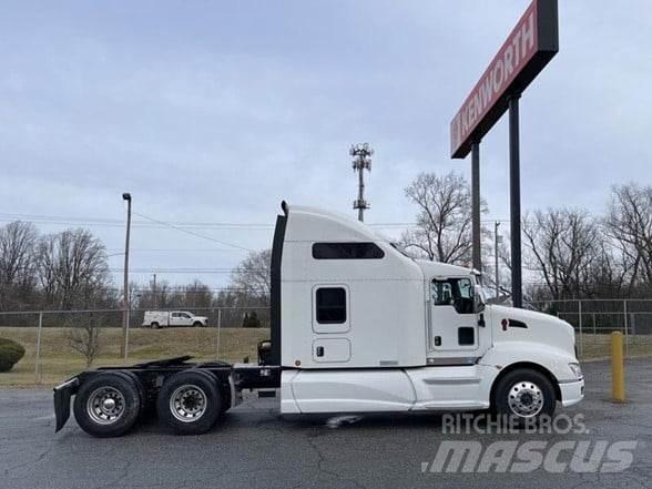 Kenworth T660 Τράκτορες