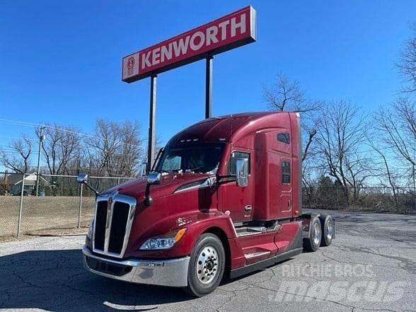 Kenworth T680 Τράκτορες