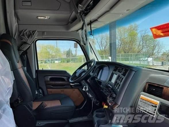 Kenworth T680 Τράκτορες