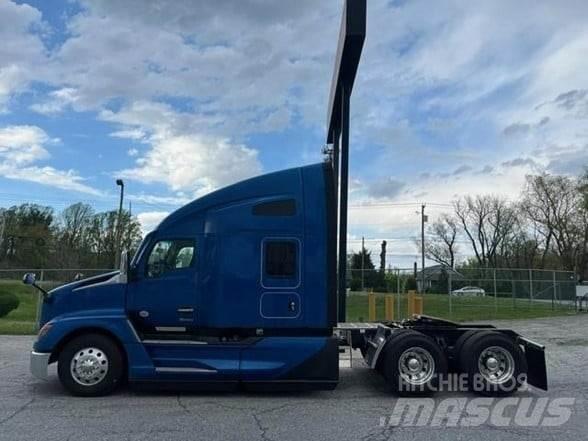 Kenworth T680 Τράκτορες