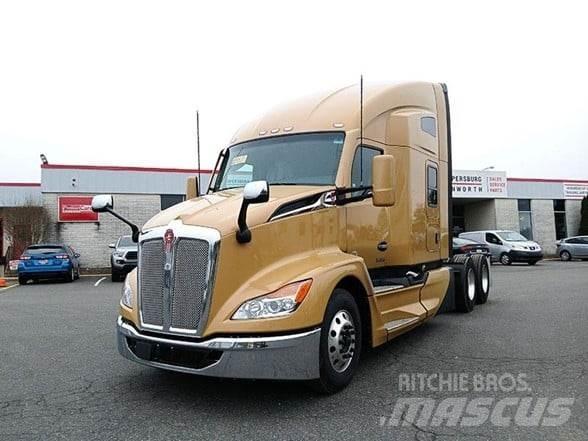Kenworth T680 Τράκτορες