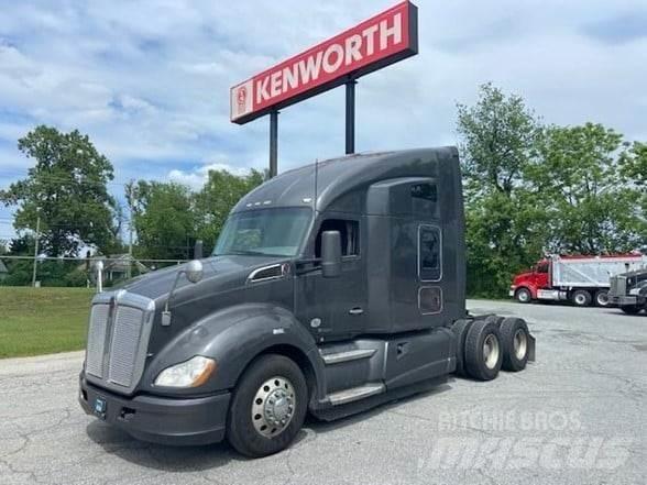 Kenworth T680 Τράκτορες