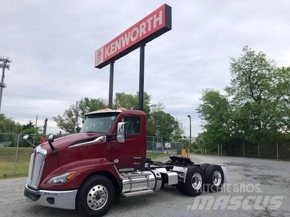 Kenworth T680 Τράκτορες