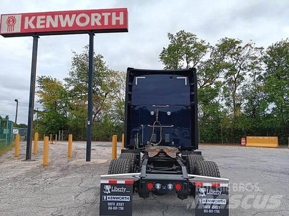 Kenworth T680 Τράκτορες