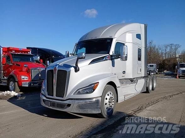 Kenworth T680 Τράκτορες