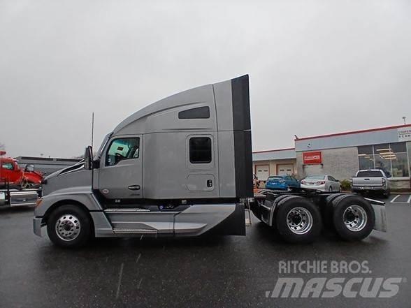 Kenworth T680 Τράκτορες