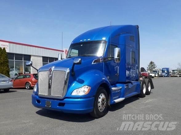 Kenworth T680 Τράκτορες