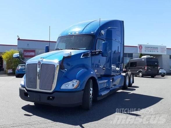 Kenworth T680 Τράκτορες
