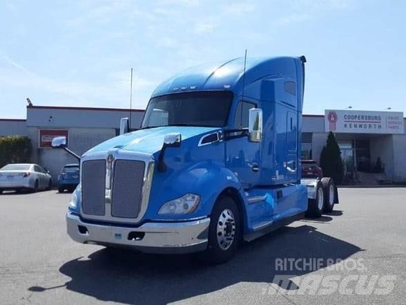 Kenworth T680 Τράκτορες