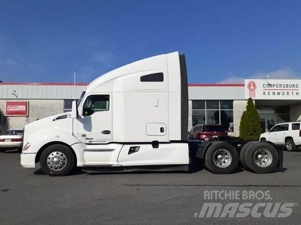 Kenworth T680 Τράκτορες