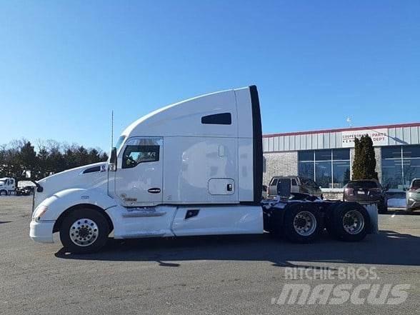 Kenworth T680 Τράκτορες