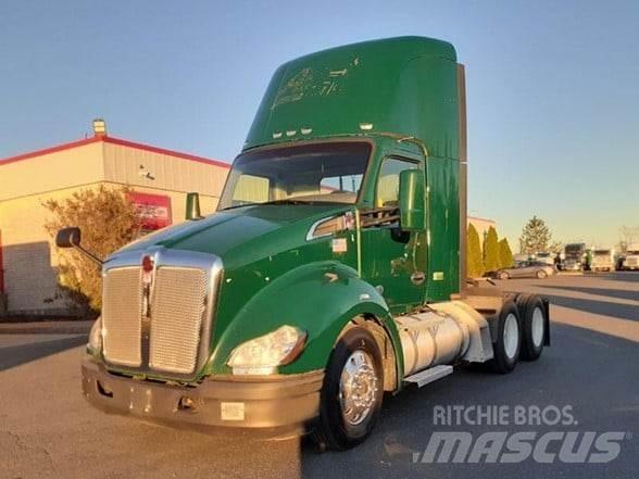 Kenworth T680 Τράκτορες