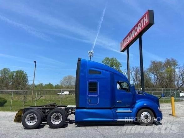 Kenworth T680 Τράκτορες