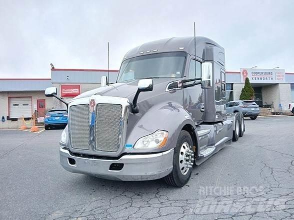 Kenworth T680 Τράκτορες