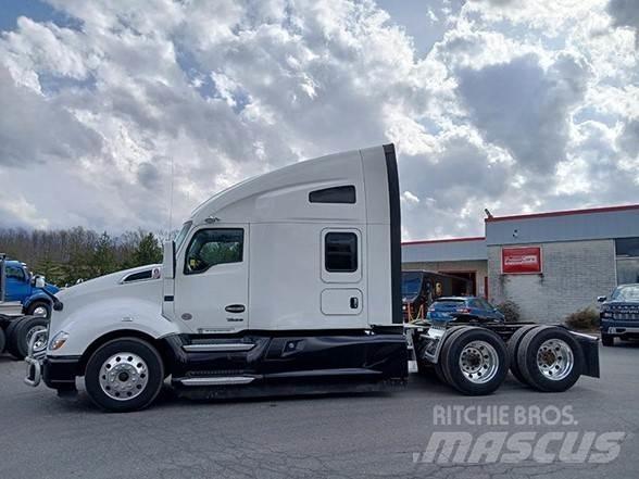 Kenworth T680 Τράκτορες