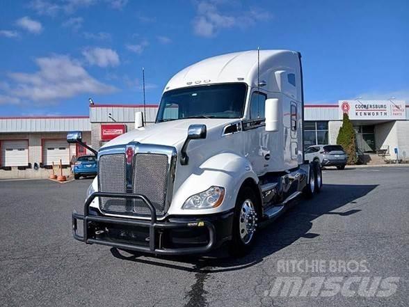 Kenworth T680 Τράκτορες