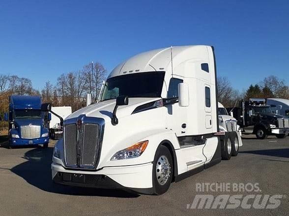 Kenworth T680 Τράκτορες