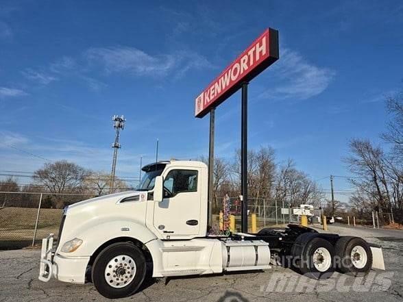 Kenworth T680 Τράκτορες