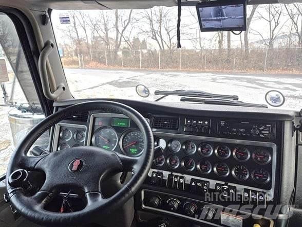 Kenworth T800 Φορτηγά Ανατροπή