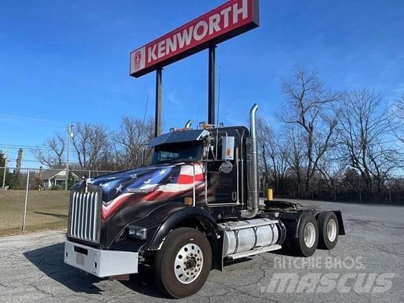 Kenworth T800 Τράκτορες