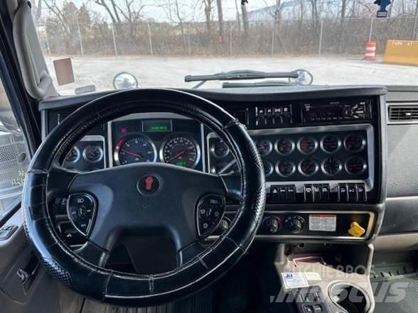 Kenworth T800 Φορτηγά Ανατροπή
