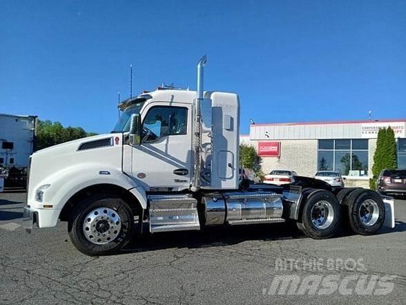 Kenworth T880 Τράκτορες
