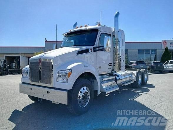 Kenworth T880 Τράκτορες