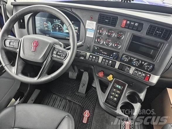 Kenworth T880 Φορτηγά Ανατροπή