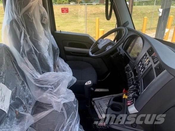 Kenworth T880 Τράκτορες