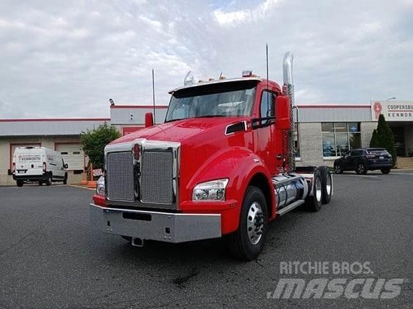 Kenworth T880 Τράκτορες
