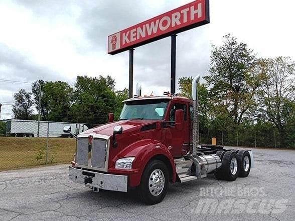 Kenworth T880 Τράκτορες