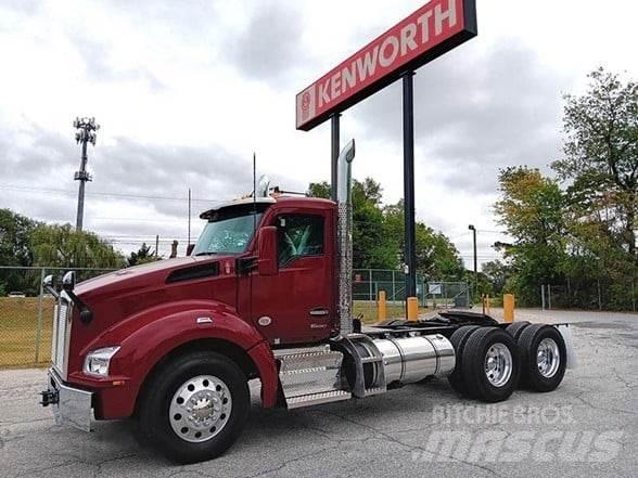 Kenworth T880 Τράκτορες