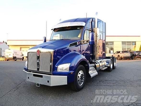 Kenworth T880 Τράκτορες