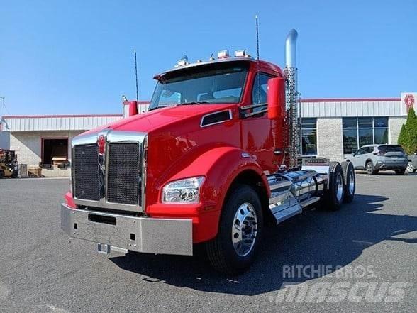 Kenworth T880 Τράκτορες