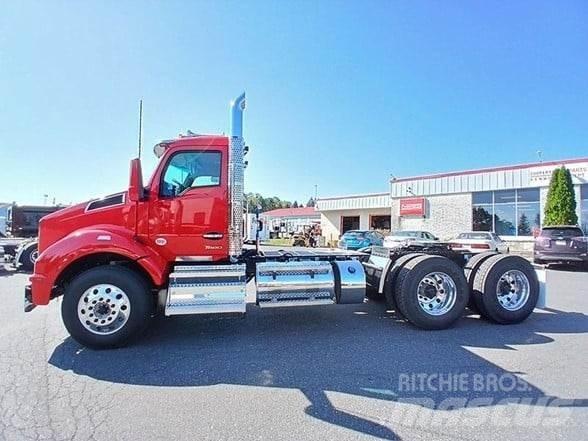 Kenworth T880 Τράκτορες