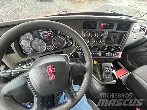 Kenworth T880 Φορτηγά Ανατροπή