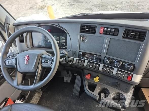 Kenworth T880 Φορτηγά Ανατροπή