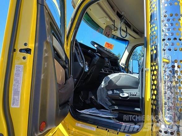 Kenworth T880 Φορτηγά Ανατροπή