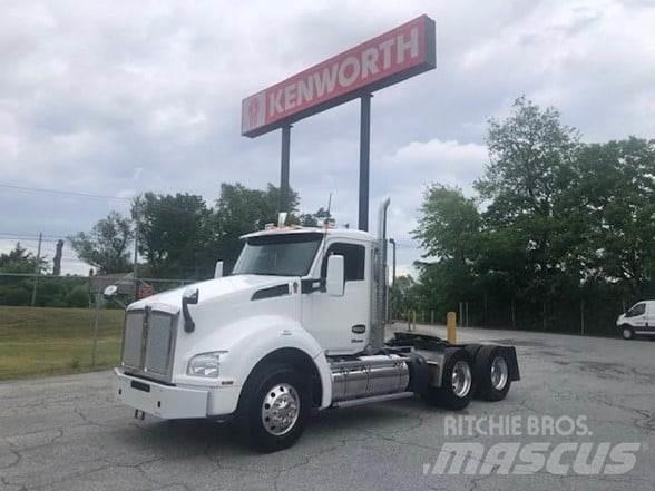Kenworth T880 Τράκτορες
