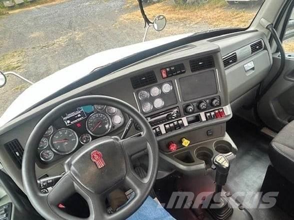 Kenworth T880 Τράκτορες