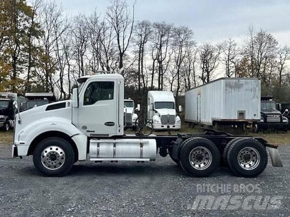 Kenworth T880 Τράκτορες