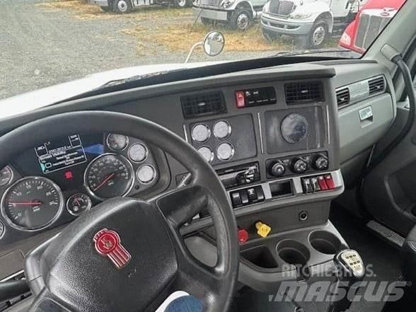 Kenworth T880 Τράκτορες