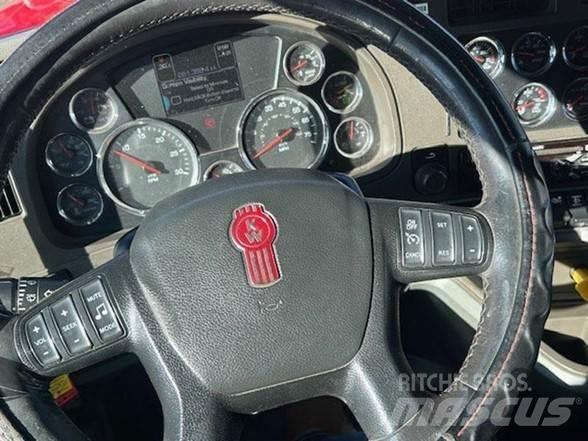 Kenworth T880 Φορτηγά Ανατροπή