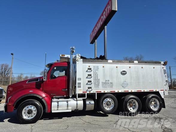 Kenworth T880 Φορτηγά Ανατροπή