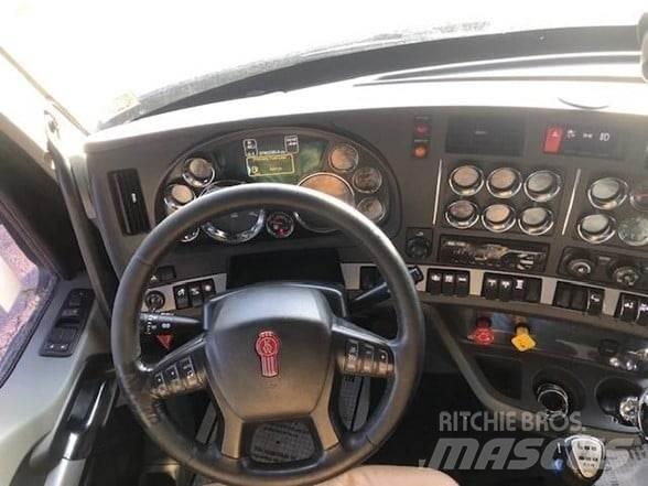 Kenworth T880 Φορτηγά Ανατροπή