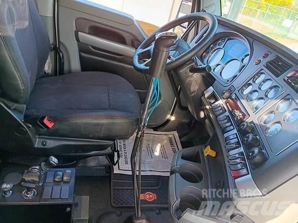 Kenworth T880 Φορτηγά Ανατροπή