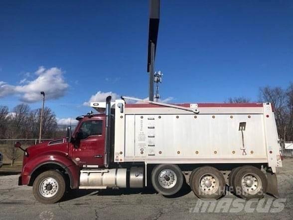 Kenworth T880 Φορτηγά Ανατροπή