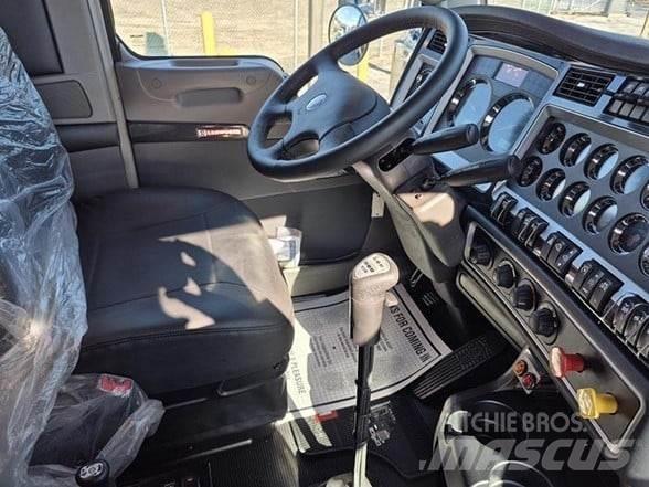 Kenworth W900 Φορτηγά Ανατροπή