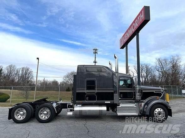 Kenworth W900 Τράκτορες